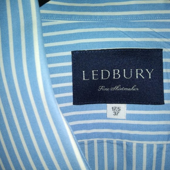 Ledbury: Men's Blue & White Banker Stripe. French cuffs, Neck: 17.5 Sleeve: 37 - Picture 2 of 5